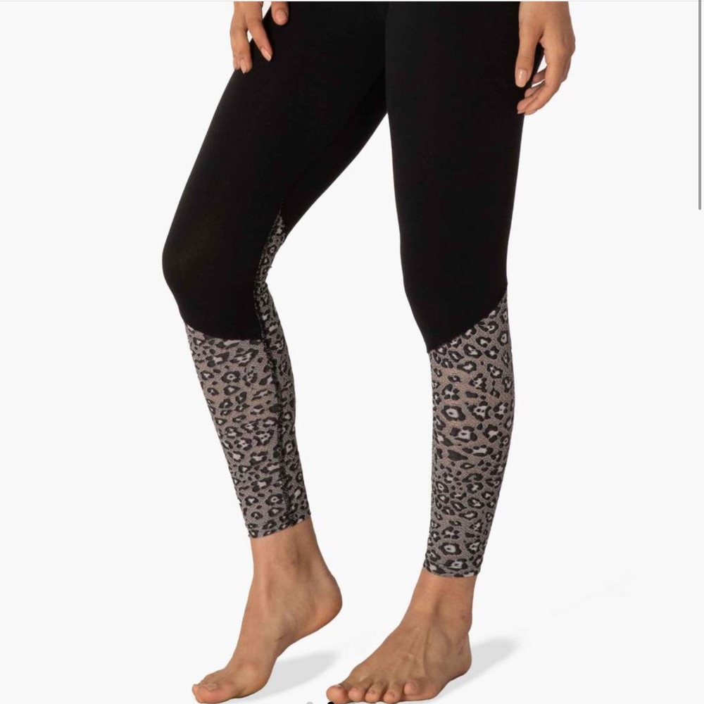 Beyond Yoga MIDI Leggings M